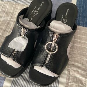 Chinese Laundry Black Mules with Zipper Detail